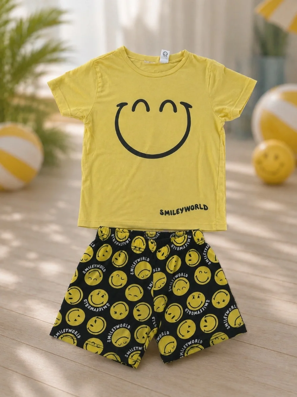 H&M SmileyWorld Kids Pajama Set Yellow Black 3-4T